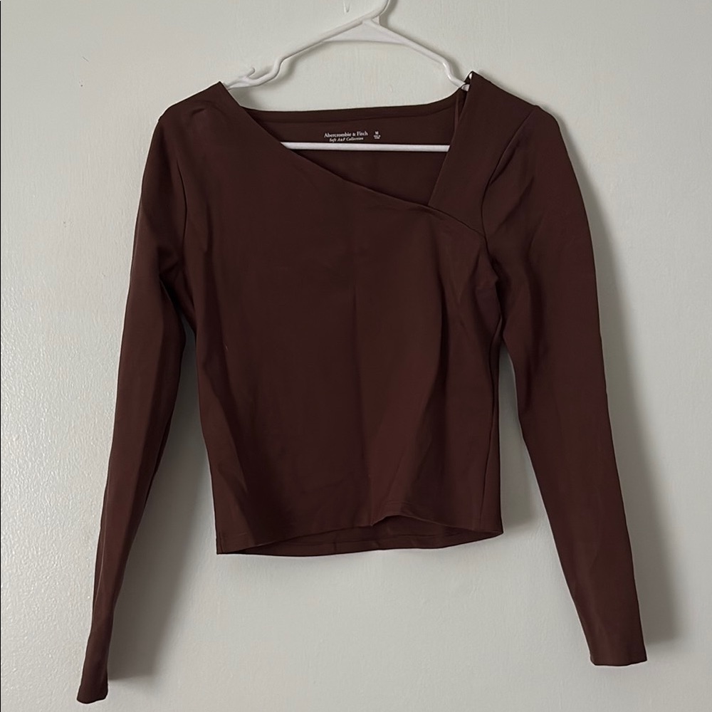 Abercrombie & Fitch Brown Asymmetrical Fitted Long Sleeve Blouse
